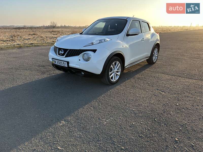 Позашляховик / Кросовер Nissan Juke 2013 в Рівному