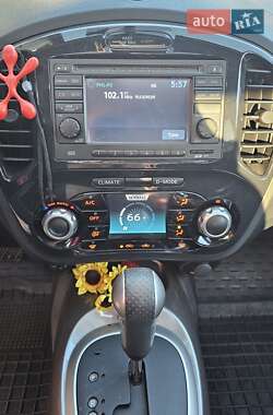 Внедорожник / Кроссовер Nissan Juke 2011 в 