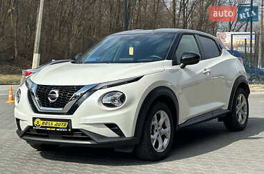 Внедорожник / Кроссовер Nissan Juke 2022 в 
