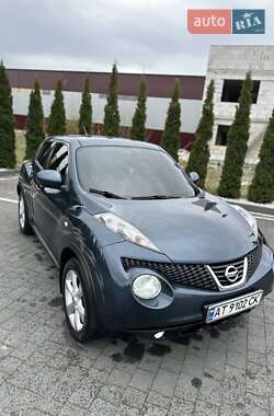 Внедорожник / Кроссовер Nissan Juke 2010 в 
