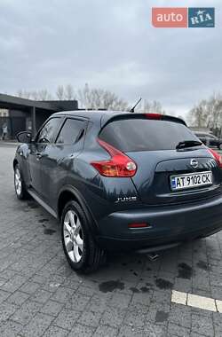 Внедорожник / Кроссовер Nissan Juke 2010 в 
