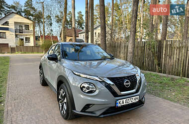 Позашляховик / Кросовер Nissan Juke 2022 в 