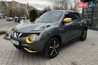 Внедорожник / Кроссовер Nissan Juke 2017 в 