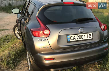 Внедорожник / Кроссовер Nissan Juke 2014 в 