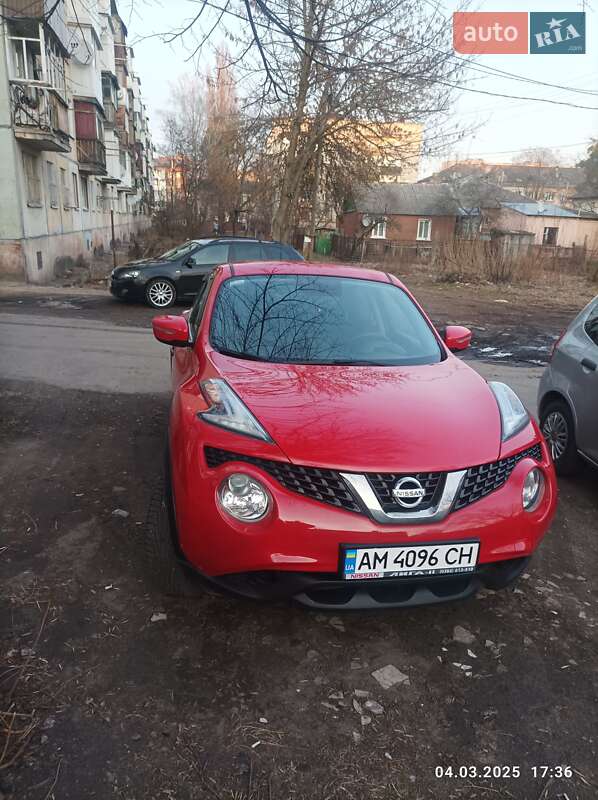 Позашляховик / Кросовер Nissan Juke 2017 в 