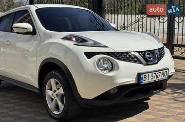 Внедорожник / Кроссовер Nissan Juke 2019 в 