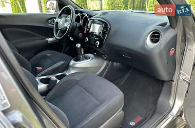 Позашляховик / Кросовер Nissan Juke 2013 в 