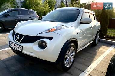 Внедорожник / Кроссовер Nissan Juke 2011 в 