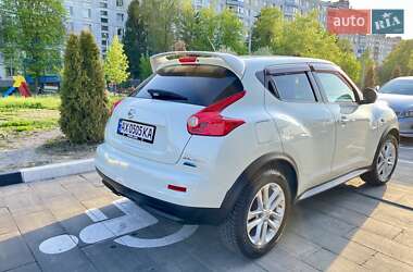 Внедорожник / Кроссовер Nissan Juke 2011 в 