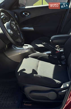 Внедорожник / Кроссовер Nissan Juke 2012 в 