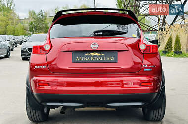Позашляховик / Кросовер Nissan Juke 2012 в 