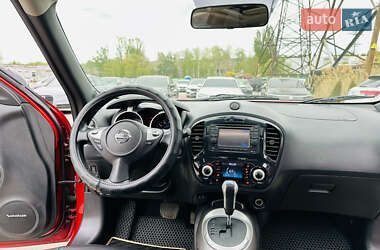 Позашляховик / Кросовер Nissan Juke 2012 в 