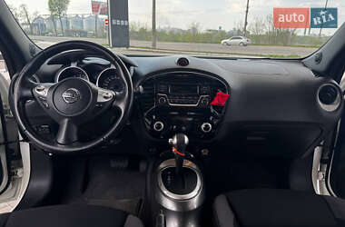 Внедорожник / Кроссовер Nissan Juke 2018 в 