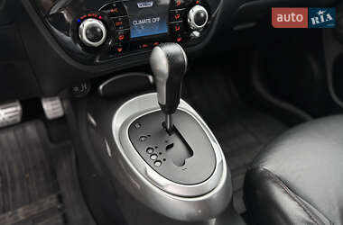 Внедорожник / Кроссовер Nissan Juke 2012 в 