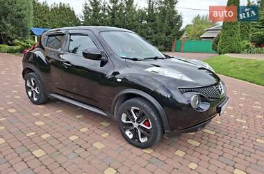 Внедорожник / Кроссовер Nissan Juke 2011 в Нововолынске