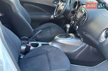 Позашляховик / Кросовер Nissan Juke 2012 в 