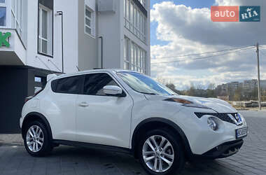 Позашляховик / Кросовер Nissan Juke 2015 в 