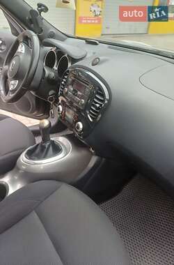 Внедорожник / Кроссовер Nissan Juke 2012 в 