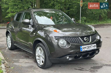 Внедорожник / Кроссовер Nissan Juke 2012 в 