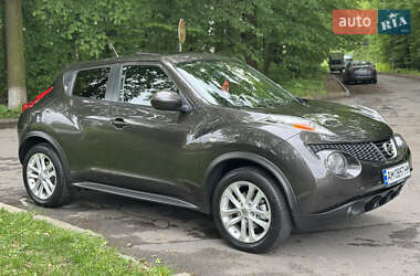 Внедорожник / Кроссовер Nissan Juke 2012 в 