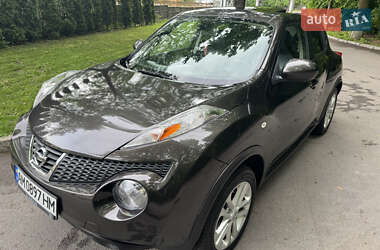 Внедорожник / Кроссовер Nissan Juke 2012 в 
