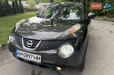 Внедорожник / Кроссовер Nissan Juke 2012 в 