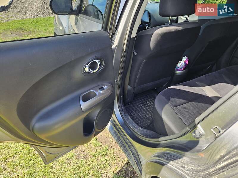 Внедорожник / Кроссовер Nissan Juke 2012 в Кременчуге