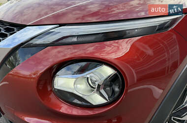 Внедорожник / Кроссовер Nissan Juke 2022 в 