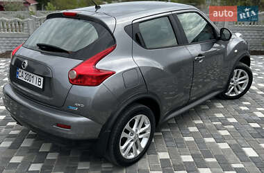 Внедорожник / Кроссовер Nissan Juke 2014 в 