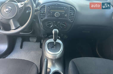 Внедорожник / Кроссовер Nissan Juke 2014 в 