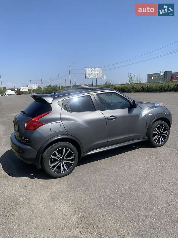 Внедорожник / Кроссовер Nissan Juke 2012 в Хмельницком