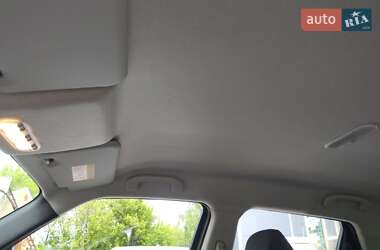 Внедорожник / Кроссовер Nissan Juke 2019 в 