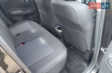 Внедорожник / Кроссовер Nissan Juke 2019 в 