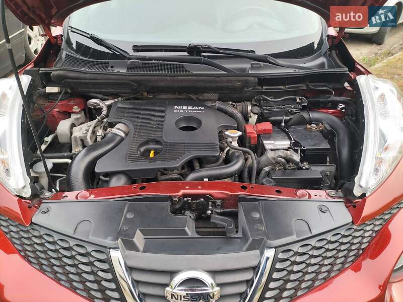 Позашляховик / Кросовер Nissan Juke 2013 в Івано-Франківську