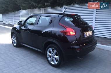 Внедорожник / Кроссовер Nissan Juke 2012 в 