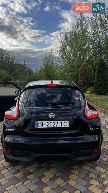 Внедорожник / Кроссовер Nissan Juke 2016 в Южноукраинске