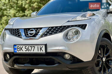 Внедорожник / Кроссовер Nissan Juke 2014 в 