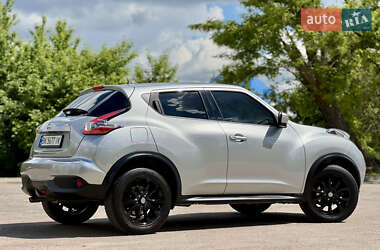 Внедорожник / Кроссовер Nissan Juke 2014 в 