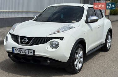 Внедорожник / Кроссовер Nissan Juke 2012 в 