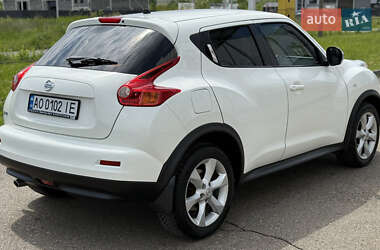 Внедорожник / Кроссовер Nissan Juke 2012 в 