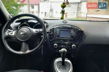 Позашляховик / Кросовер Nissan Juke 2011 в 