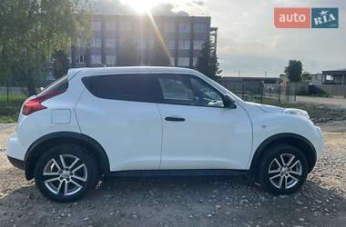 Внедорожник / Кроссовер Nissan Juke 2013 в Калуше