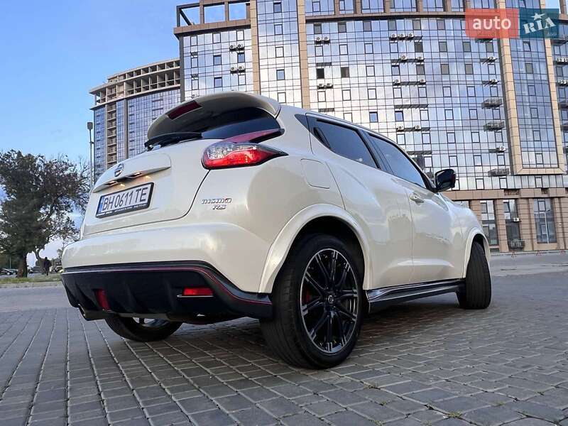 Внедорожник / Кроссовер Nissan Juke 2015 в Одессе