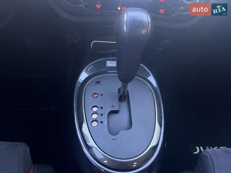 Внедорожник / Кроссовер Nissan Juke 2015 в Одессе