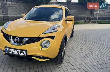 Внедорожник / Кроссовер Nissan Juke 2017 в 