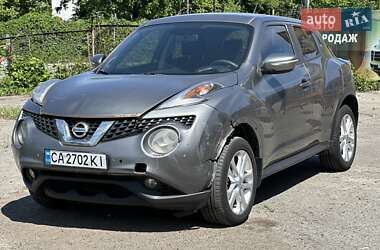 Внедорожник / Кроссовер Nissan Juke 2016 в 
