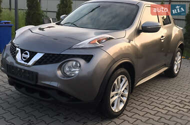 Позашляховик / Кросовер Nissan Juke 2015 в 