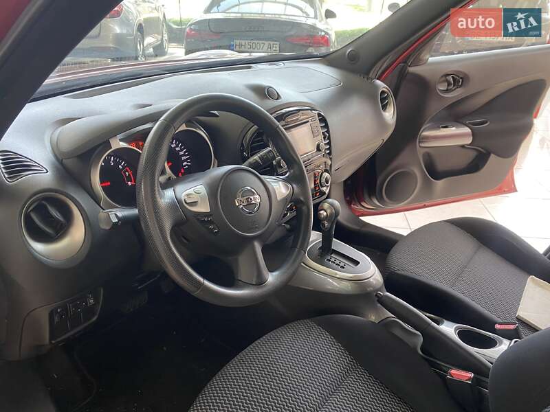 Внедорожник / Кроссовер Nissan Juke 2015 в Одессе