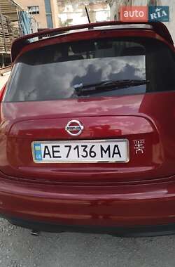 Внедорожник / Кроссовер Nissan Juke 2011 в 