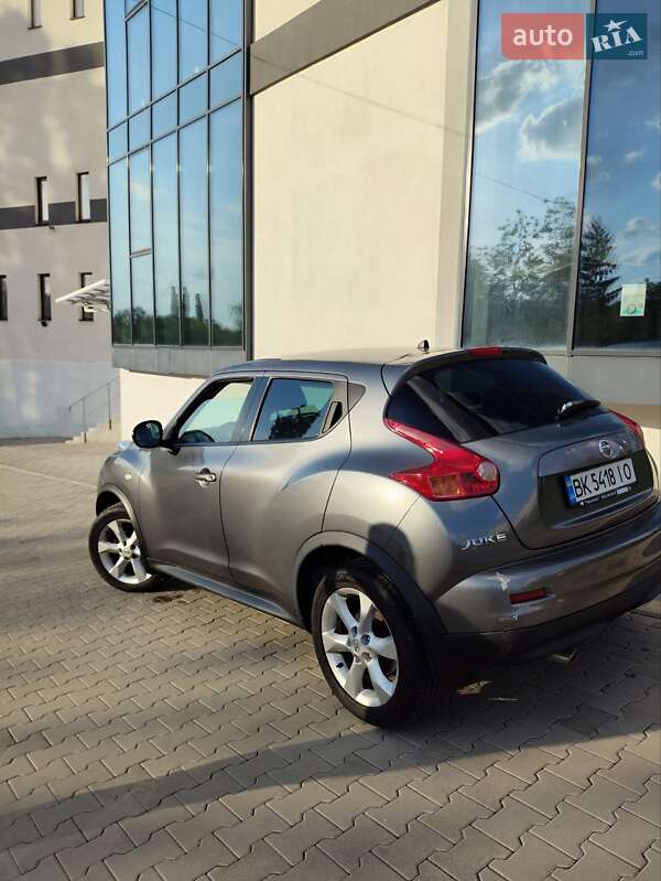 Внедорожник / Кроссовер Nissan Juke 2011 в Ровно фото 12 Внедорожник / Кроссовер Nissan Juke 2011 в Ровно